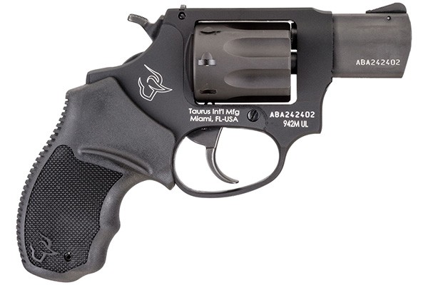 TAUR 942M 22WMR BK/BK UL 2 8RD - Taurus Savings